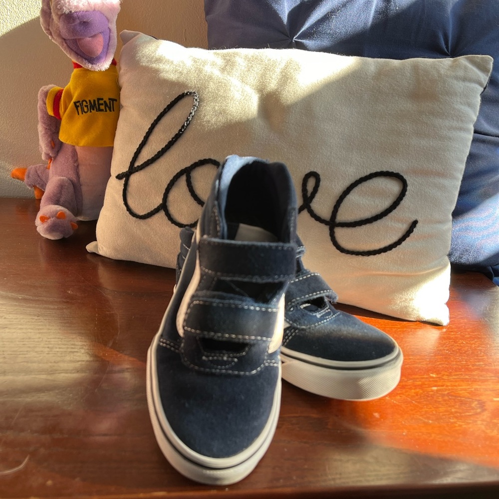 Vans Kids Navy Velcro Sneakers